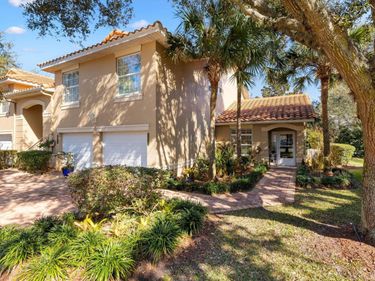 5415 ADMIRAL WAY, Unit H5-102, OXFORD, FL 34484