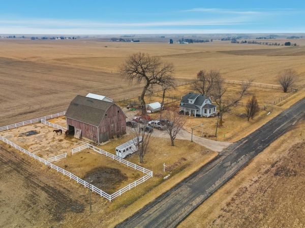 27754 Elm Road, Milledgeville, IL 61051