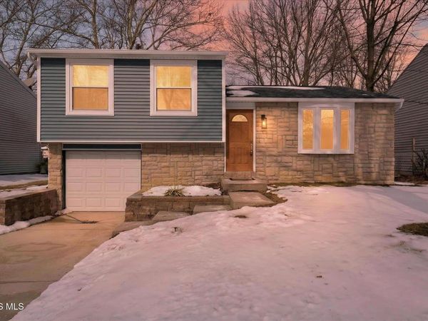 4702 Vallejo Drive, Toledo, OH 43615