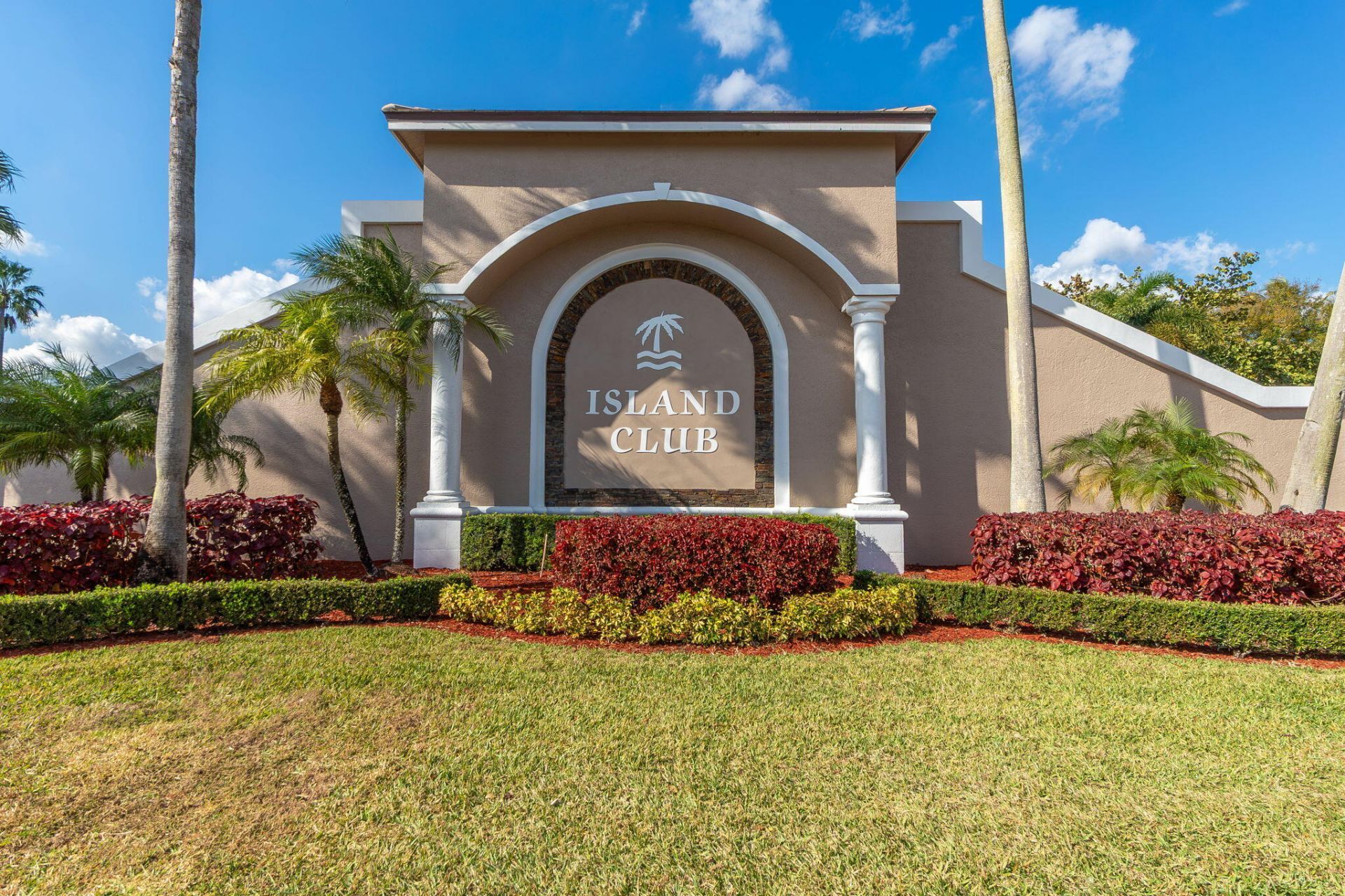 8250 Fresh Creek, West Palm Beach, FL 33411 Photo