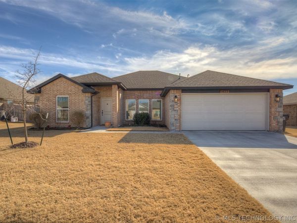 1422 E 149th Place S, Glenpool, OK 74008