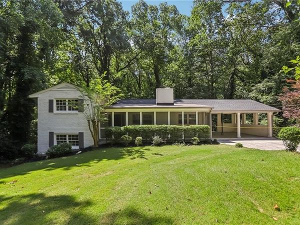 2436 Ovidia Circle , Atlanta, GA 30311