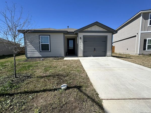 2915 Jackson Summit, Converse, TX 78109