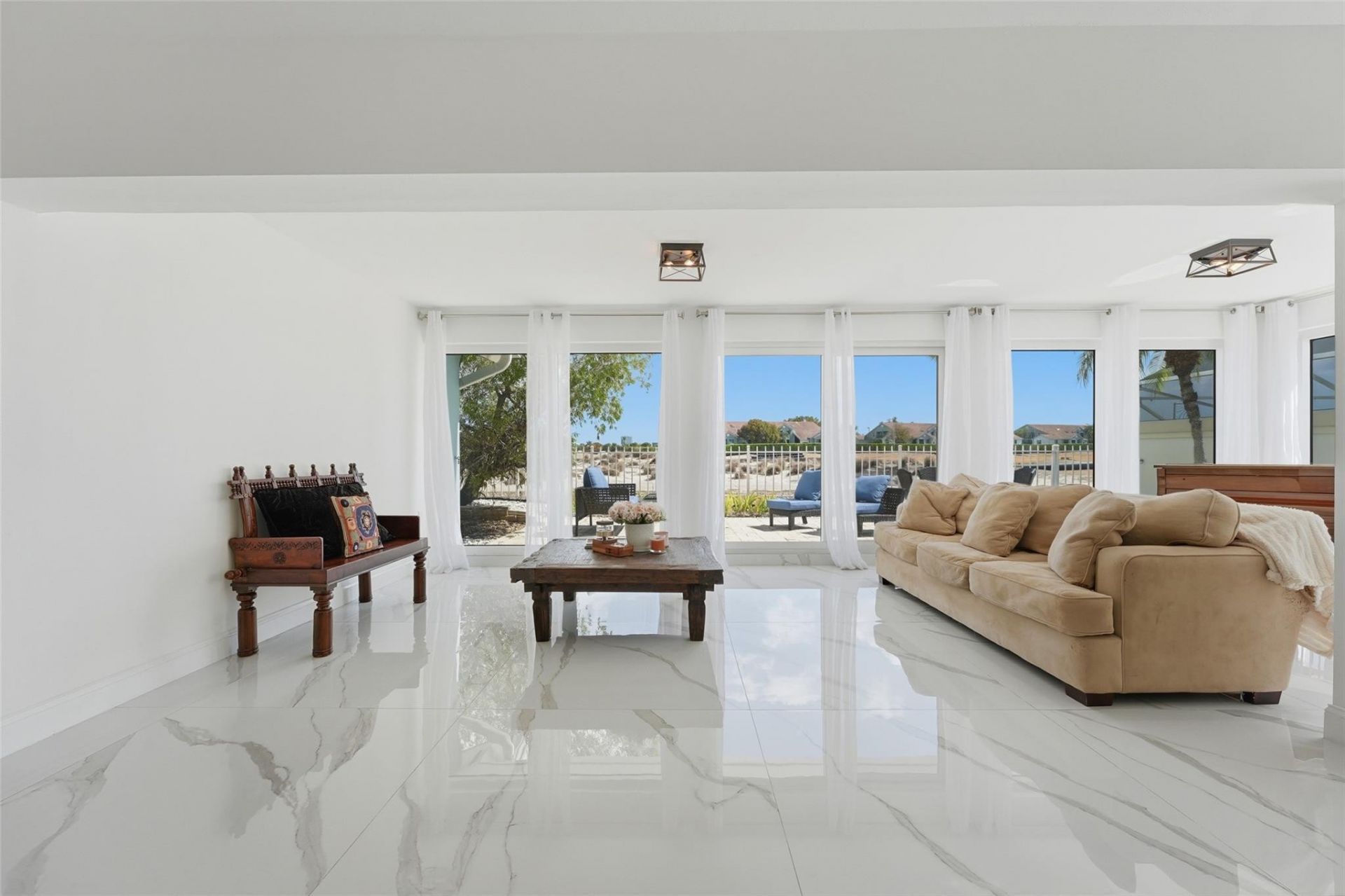 1530 Wilderness Road, West Palm Beach, FL 33409 Photo