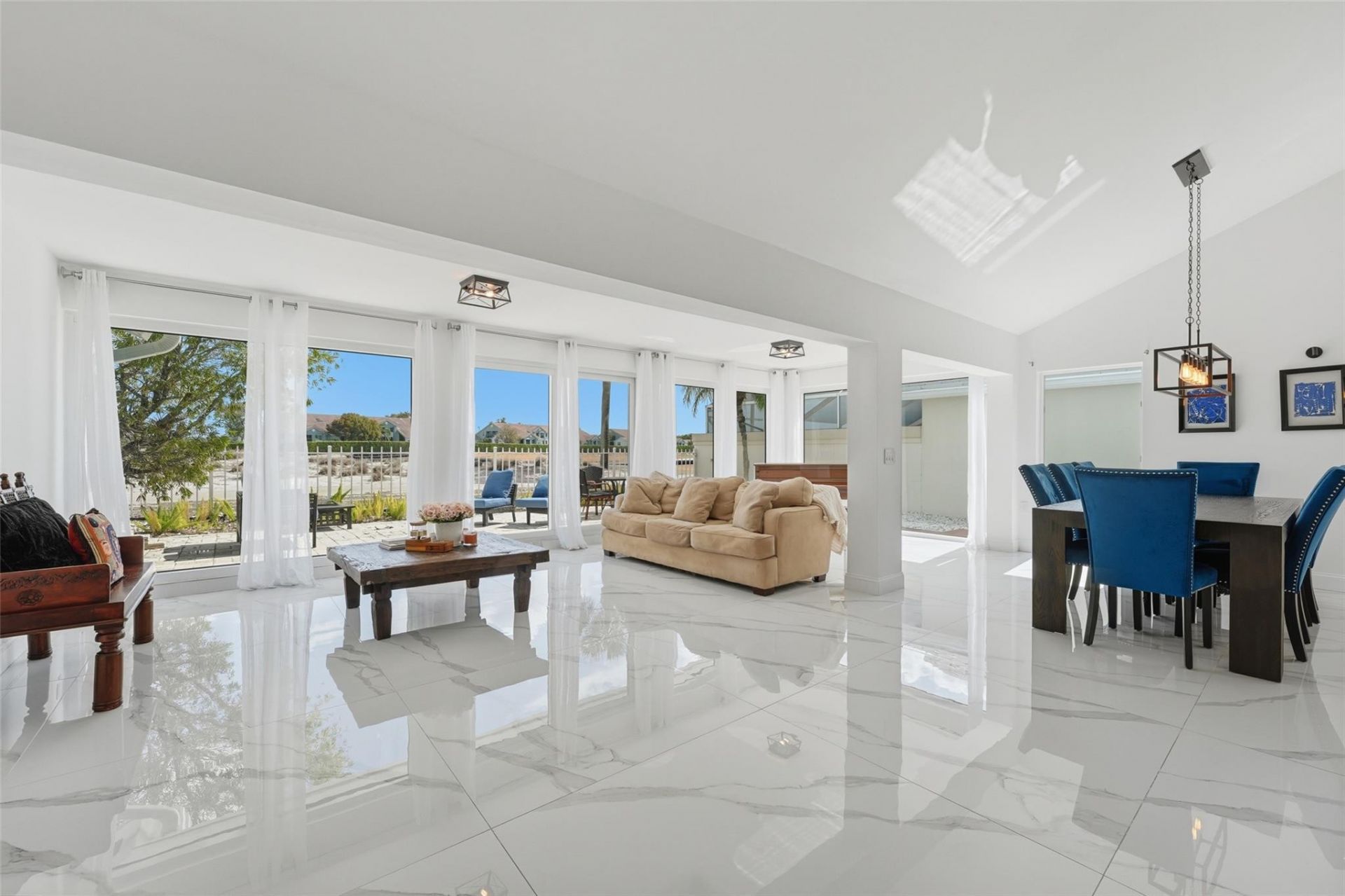 1530 Wilderness Rd, West Palm Beach, FL 33409 Photo