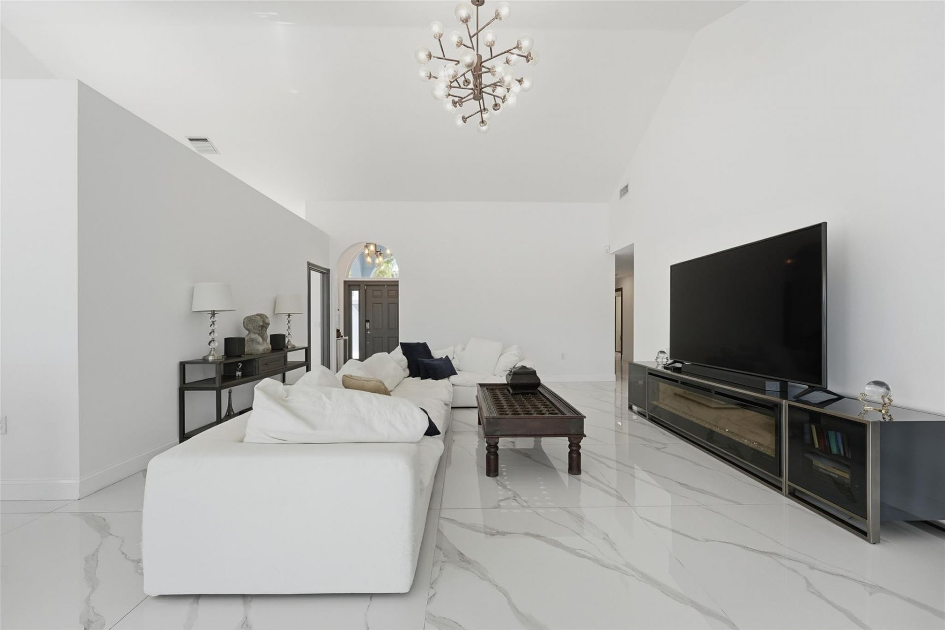 1530 Wilderness Rd, West Palm Beach, FL 33409 Photo