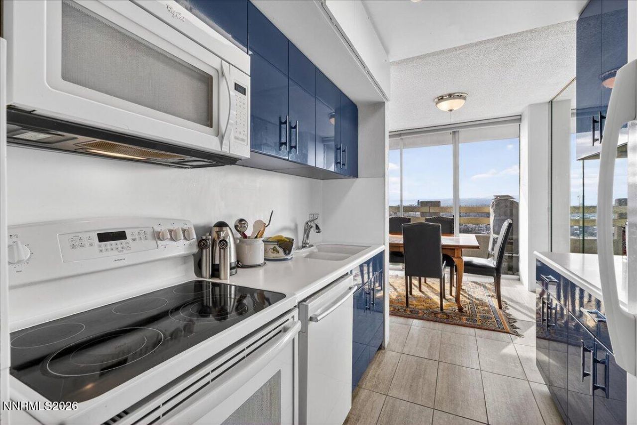 100 N Arlington Avenue, Unit 15e, Reno, NV 89501 Photo