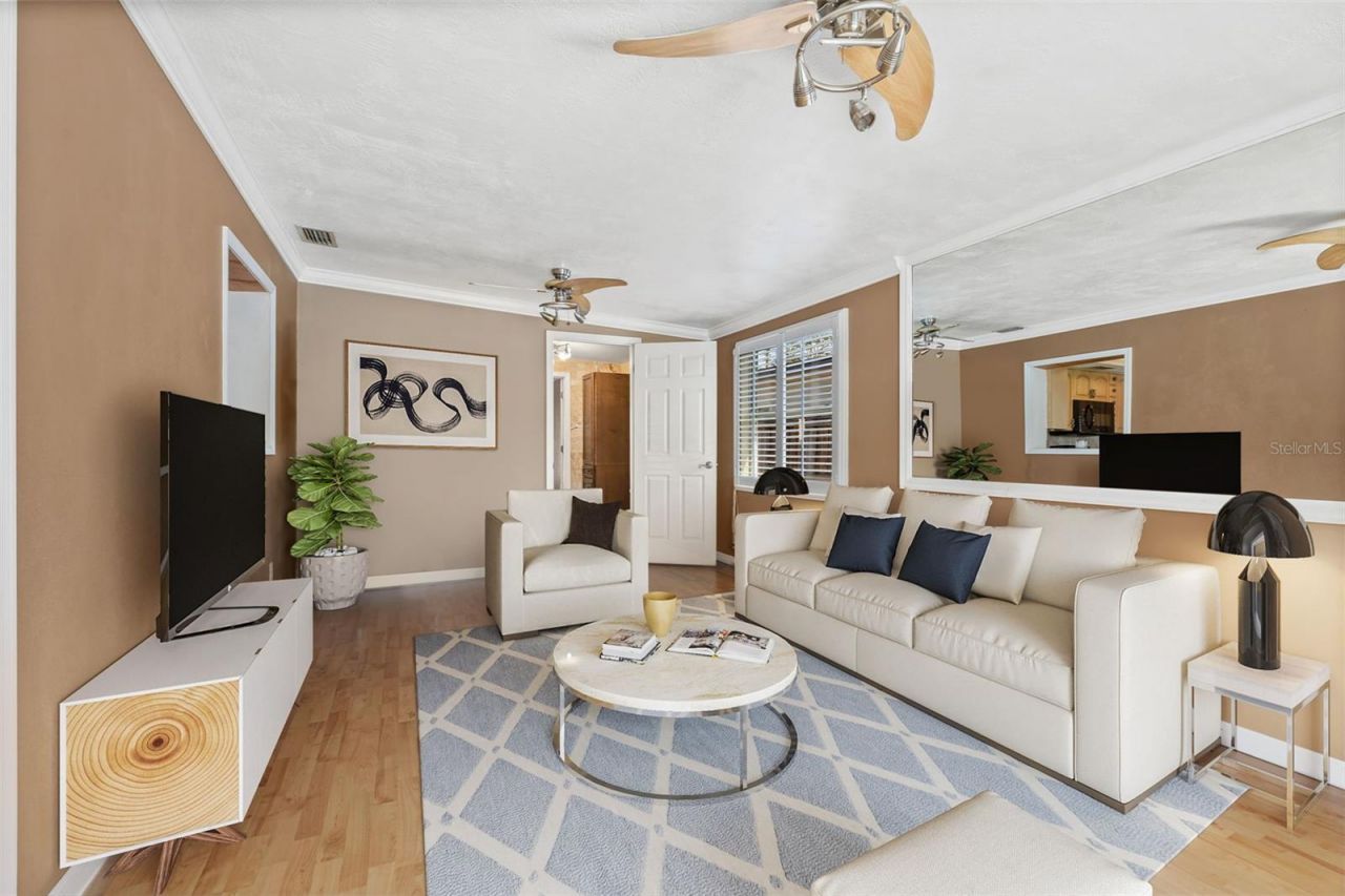 619 Garland Street N, Saint Petersburg, FL 33703 Photo