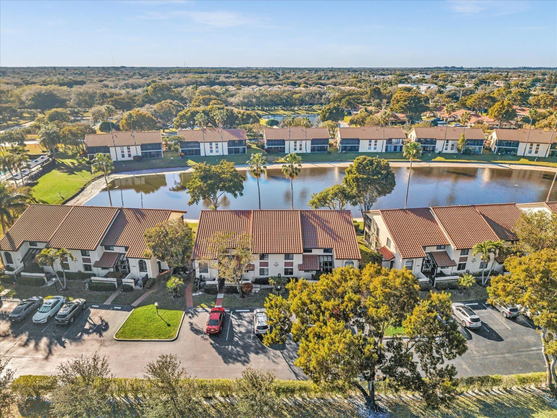 10215 N Circle Lake Drive, Unit 201, Boynton Beach, FL 33437 Photo