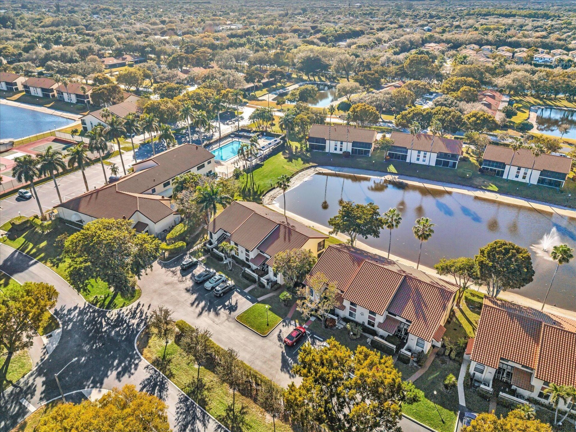 10215 N Circle Lake Drive, Unit 201, Boynton Beach, FL 33437 Photo