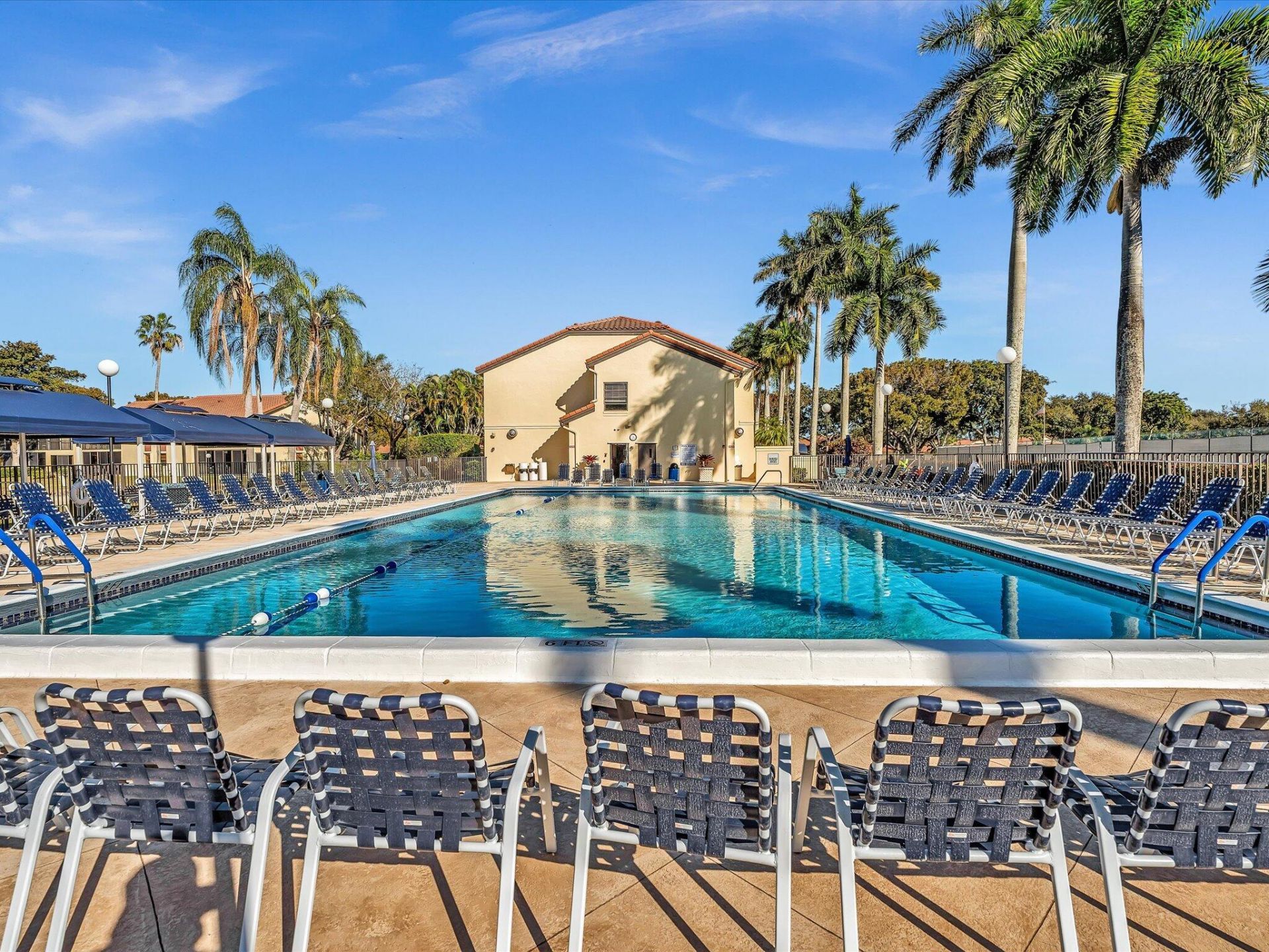 10215 N Circle Lake Drive, Unit 201, Boynton Beach, FL 33437 Photo