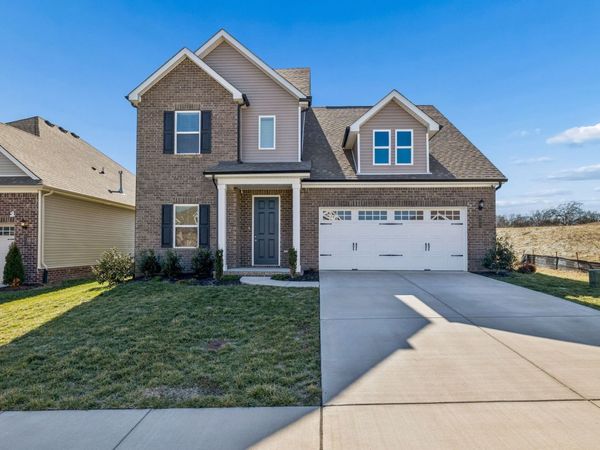 401 Mattieton Ln, Gallatin, TN 37066