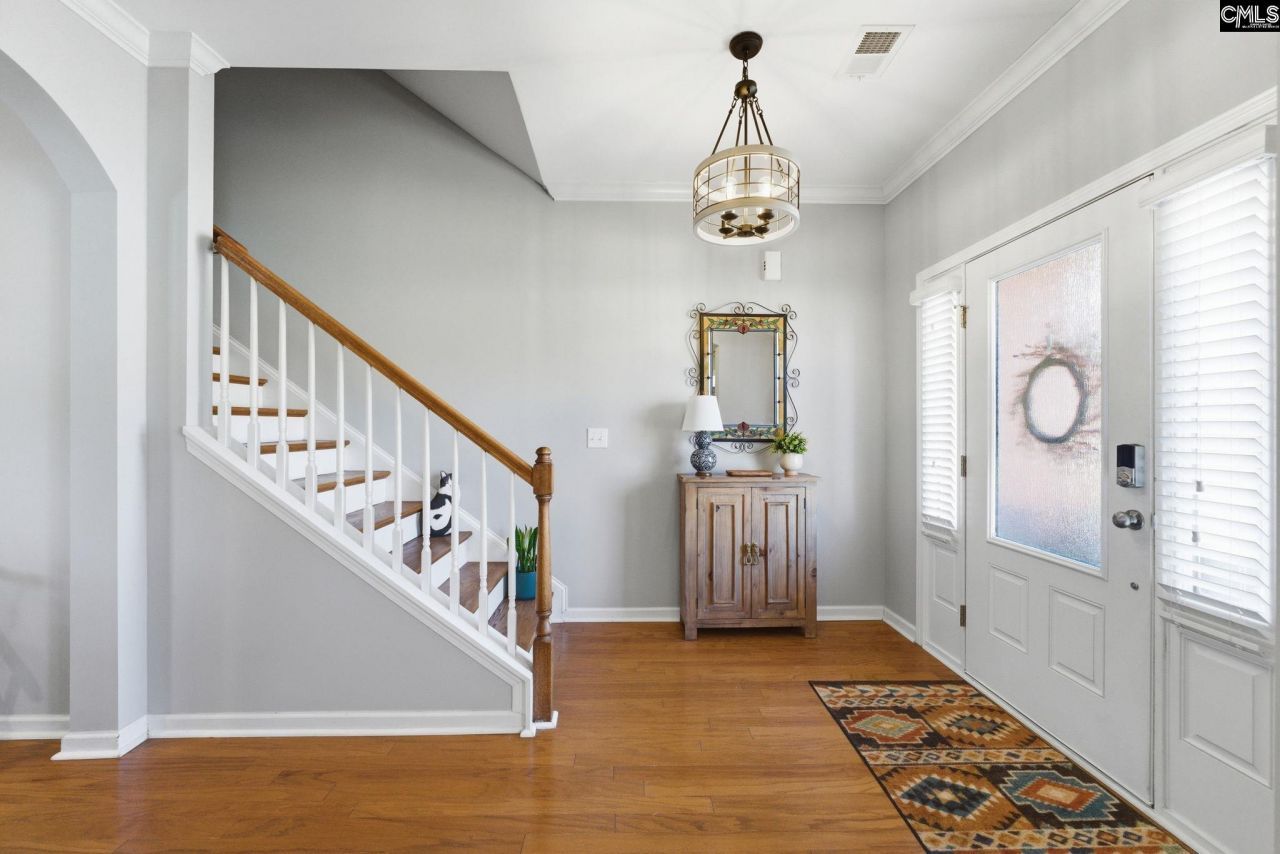 117 Bonhill Drive Photo 10