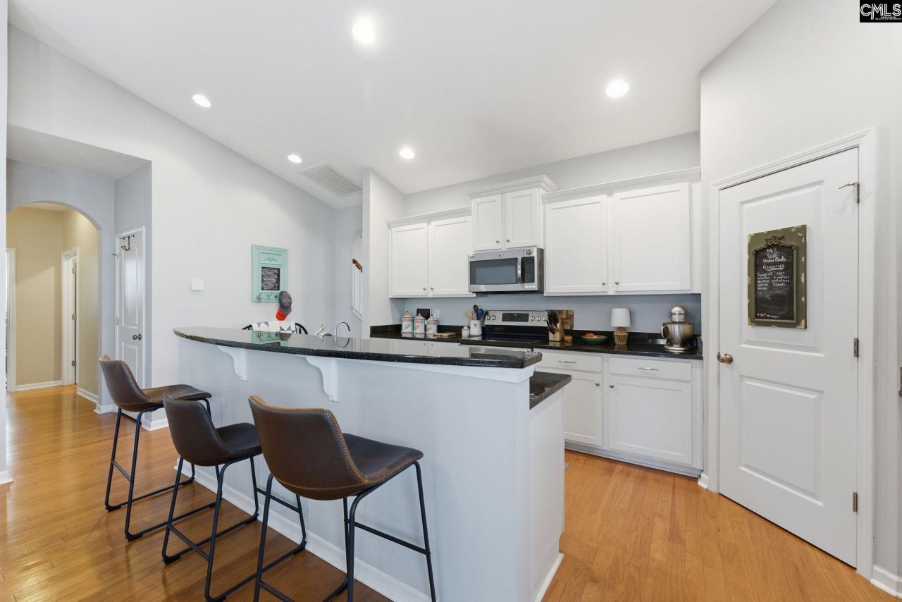 117 Bonhill Drive Photo 14