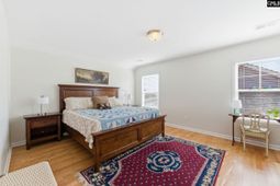 117 Bonhill Drive photo 4