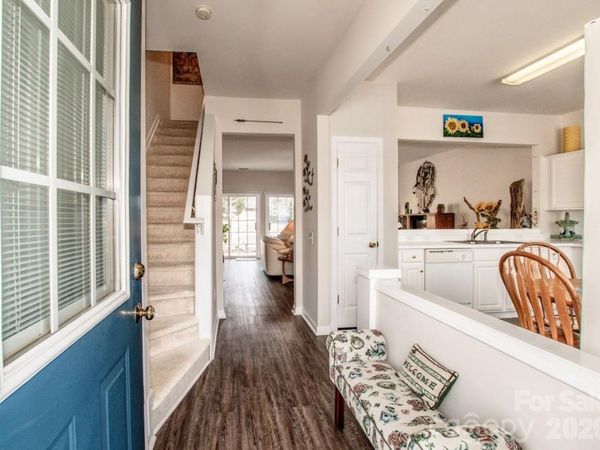 3233 Mannington Drive, Charlotte, NC 28270