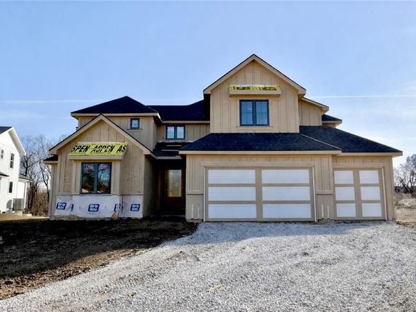 8369 NE 77th Terrace, Kansas City, MO 64158