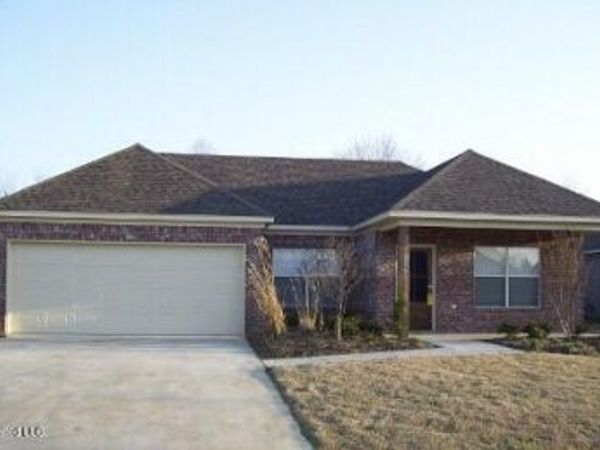 109 Newport Drive, Canton, MS 39046