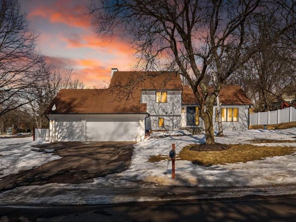 11820 45th Avenue N, Plymouth, MN 55442