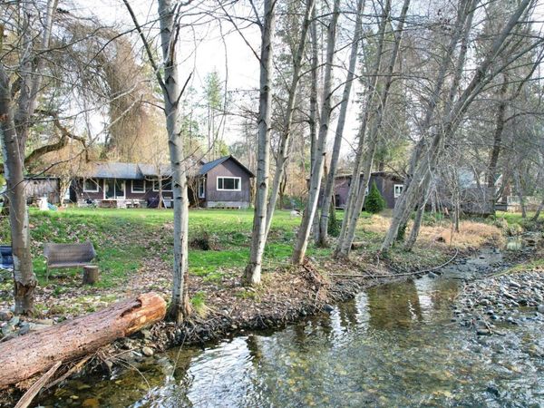 3356 Little Applegate Road, Jacksonville, OR 97530