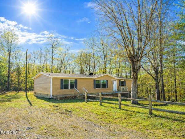 2326 Huntsville Hill Rd, Helenwood, TN 37755