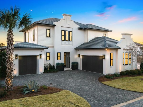 4558 Leeward Lane, Destin, FL 32541