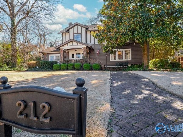 212 Argyle Circle, Gadsden, AL 35901
