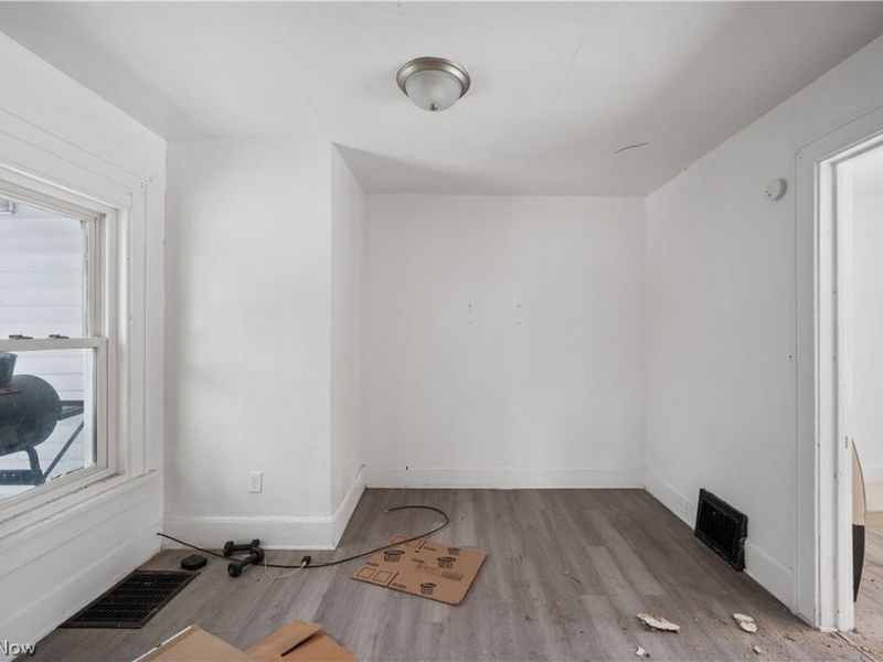 434 Matthews Street, Akron, OH 44306 Photo 10