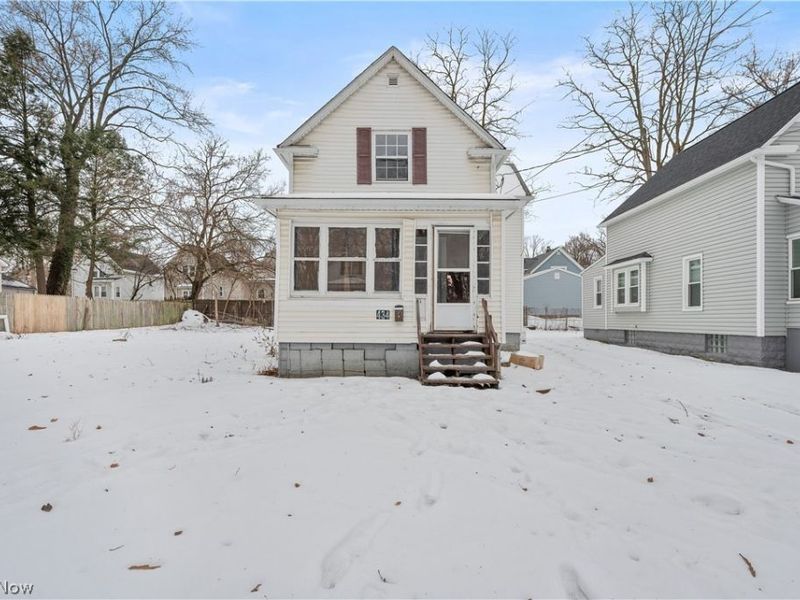 434 Matthews Street, Akron, OH 44306 Photo 2