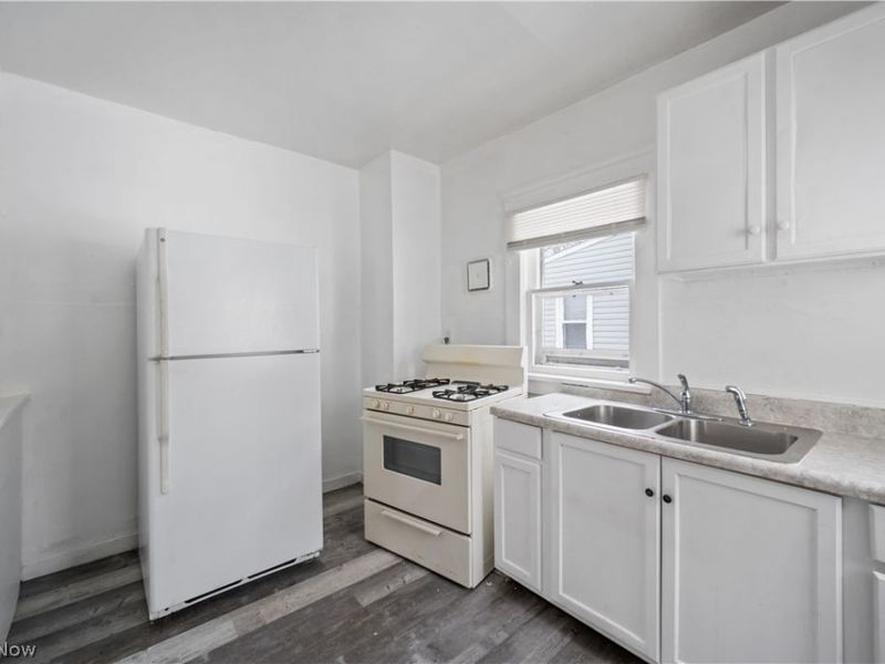 434 Matthews Street, Akron, OH 44306 Photo 21