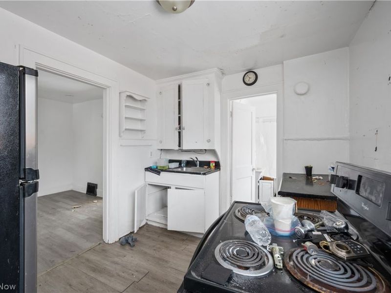 434 Matthews Street, Akron, OH 44306 Photo 6