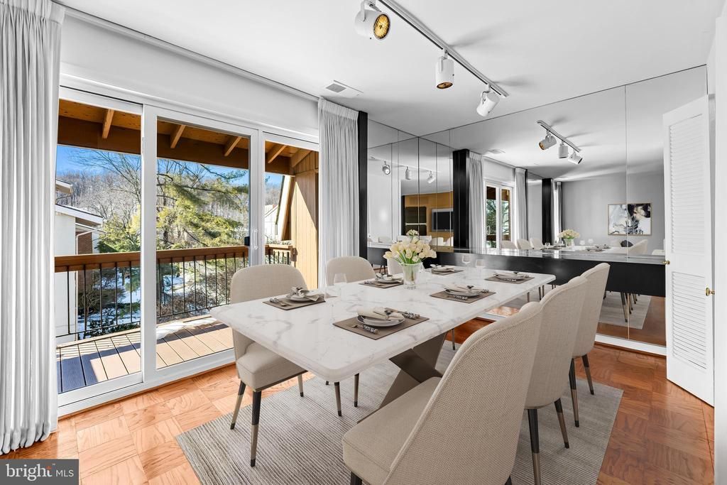 4 Cross Keys Road, Unit 4E, Baltimore, MD 21210 Main Photo