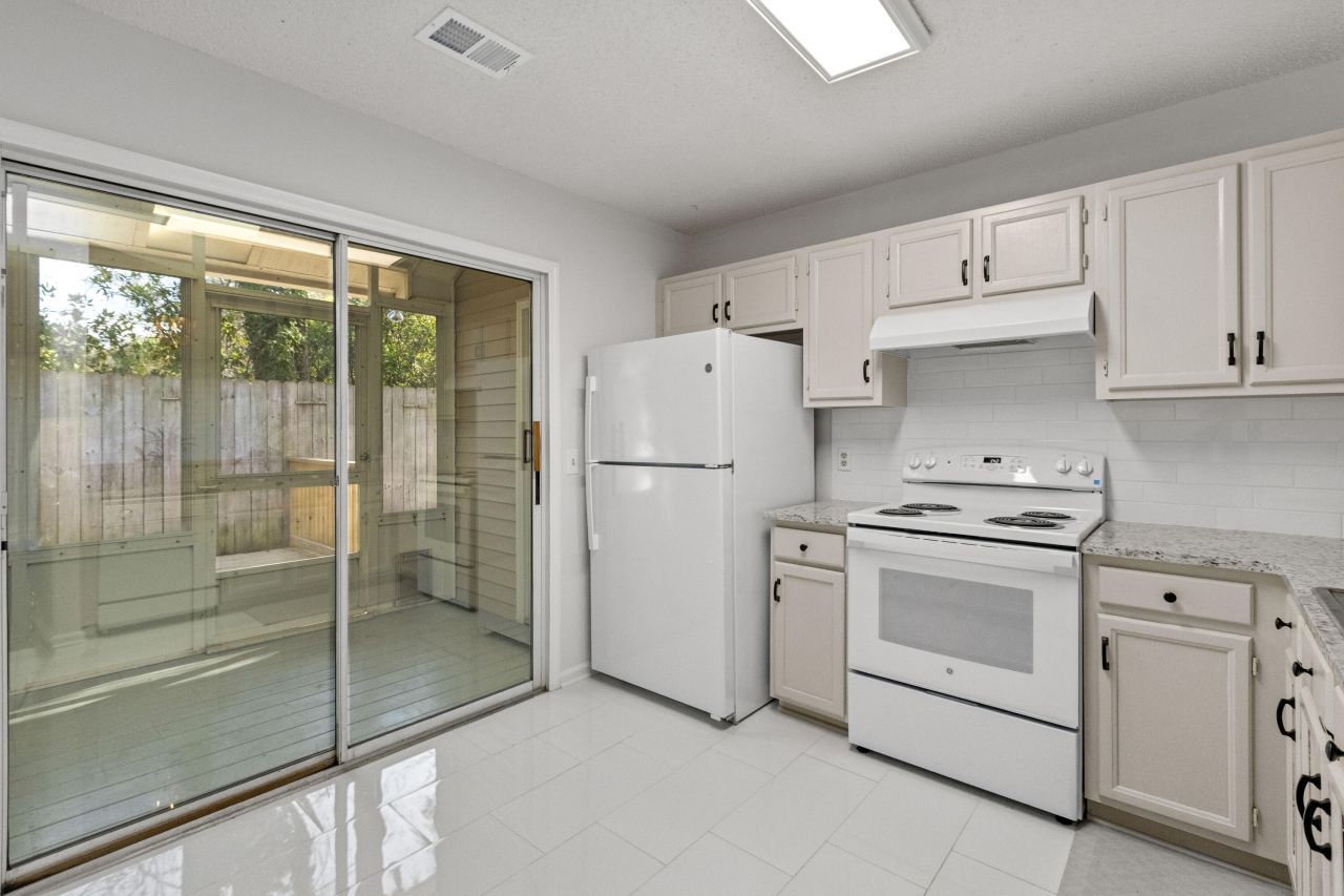 7920 Riverbirch Lane Photo 19