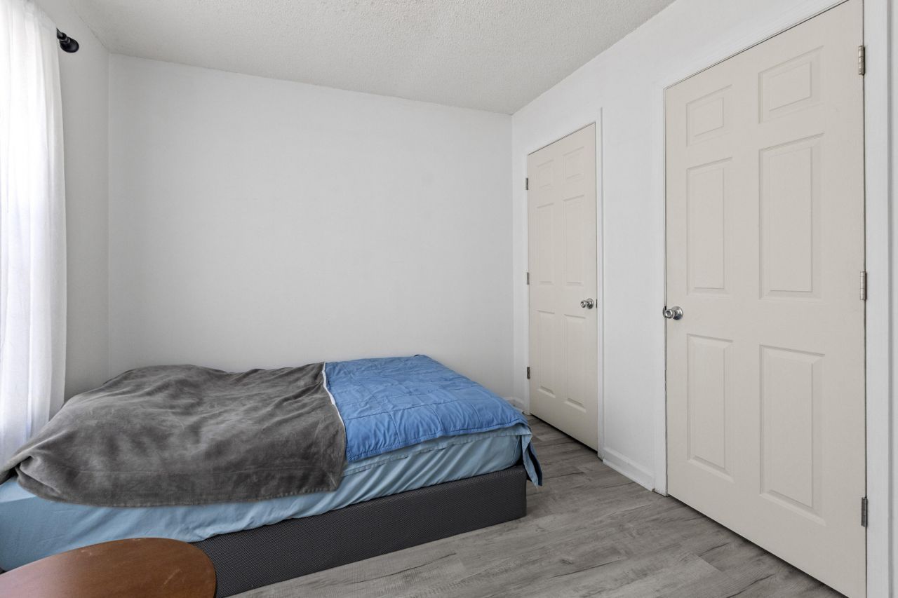 7920 Riverbirch Lane Photo 30