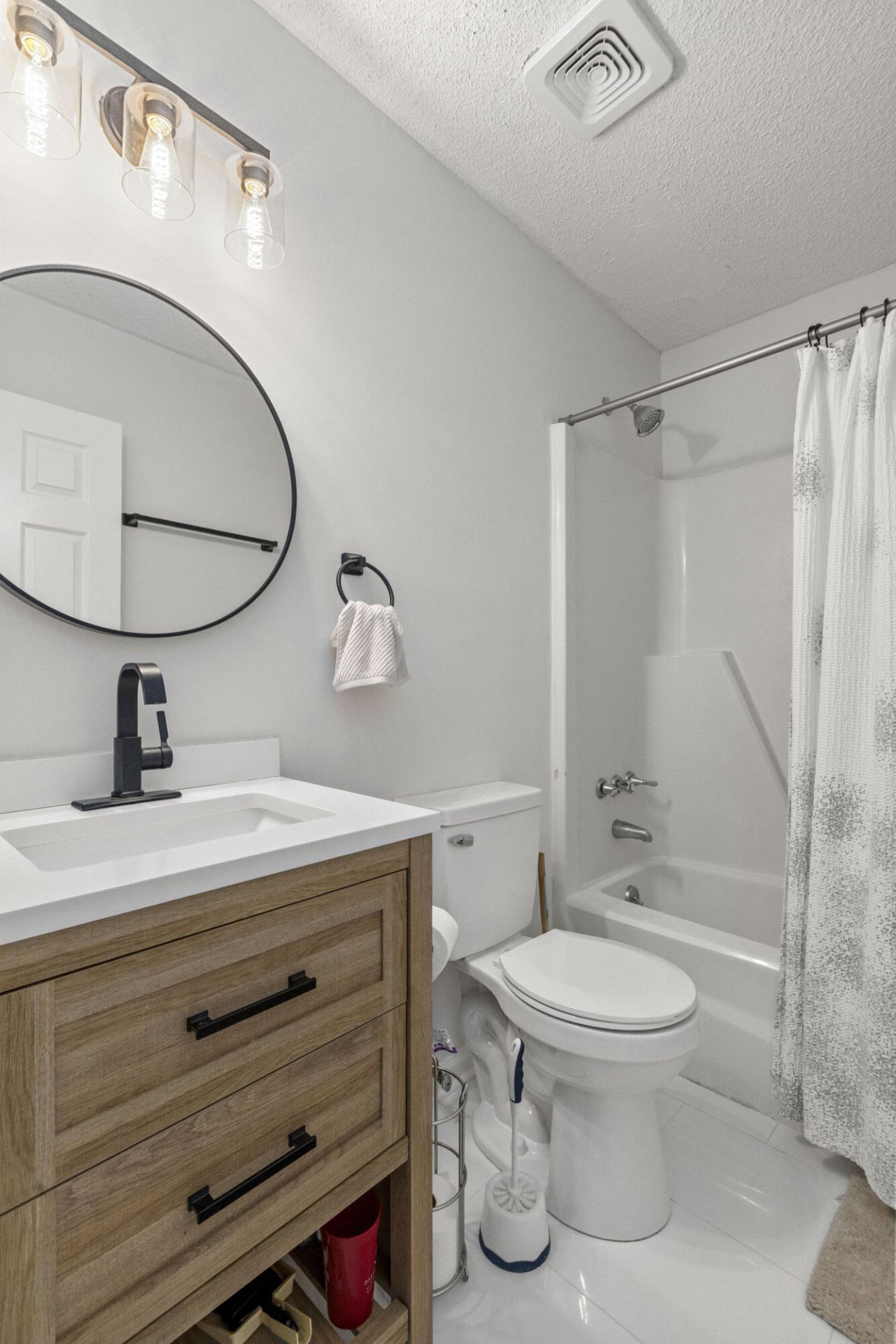 7920 Riverbirch Lane Photo 32