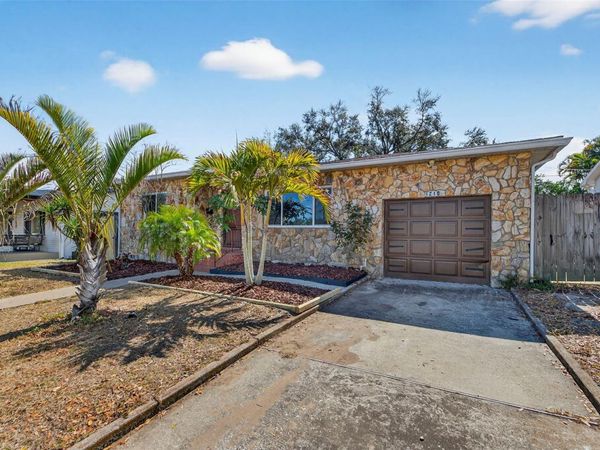 1210 46TH AVENUE N, ST PETERSBURG, FL 33702