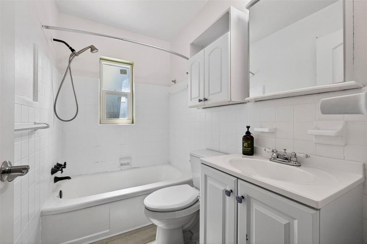 1210 46th Avenue N, Saint Petersburg, FL 33702 Photo