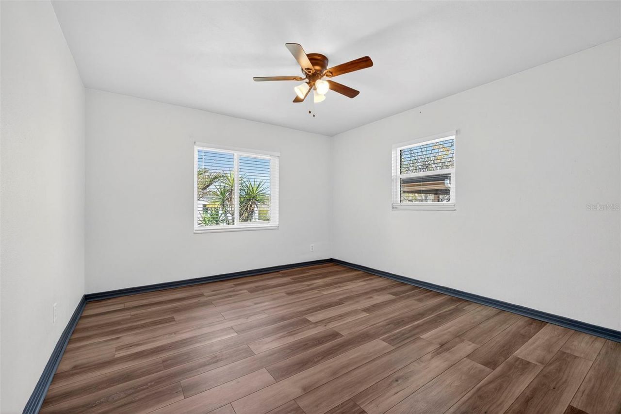 1210 46th Avenue N, Saint Petersburg, FL 33702 Photo