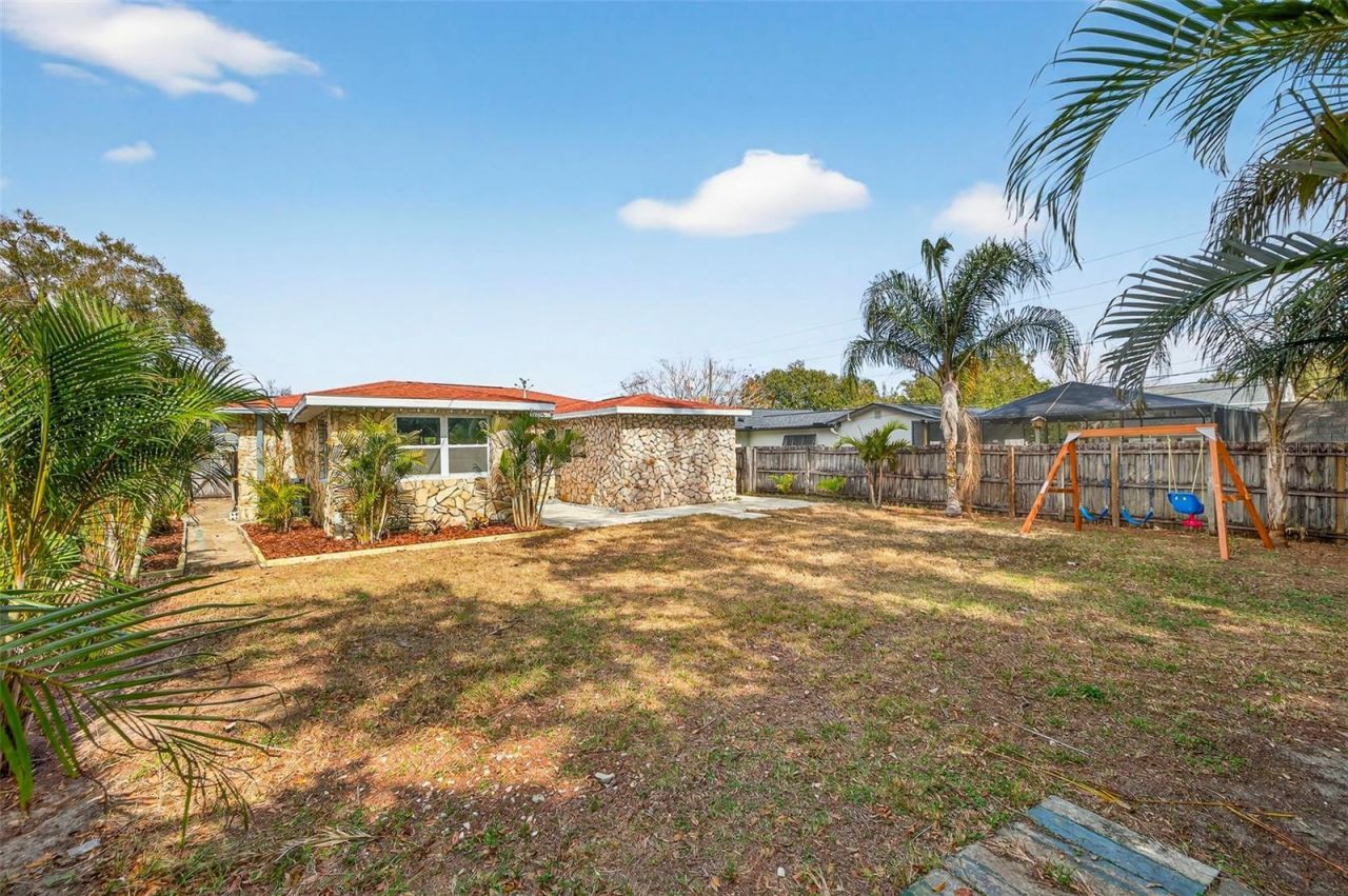 1210 46th Avenue N, Saint Petersburg, FL 33702 Photo