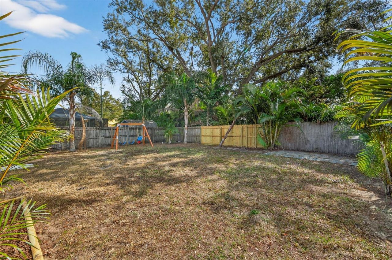 1210 46th Avenue N, Saint Petersburg, FL 33702 Photo