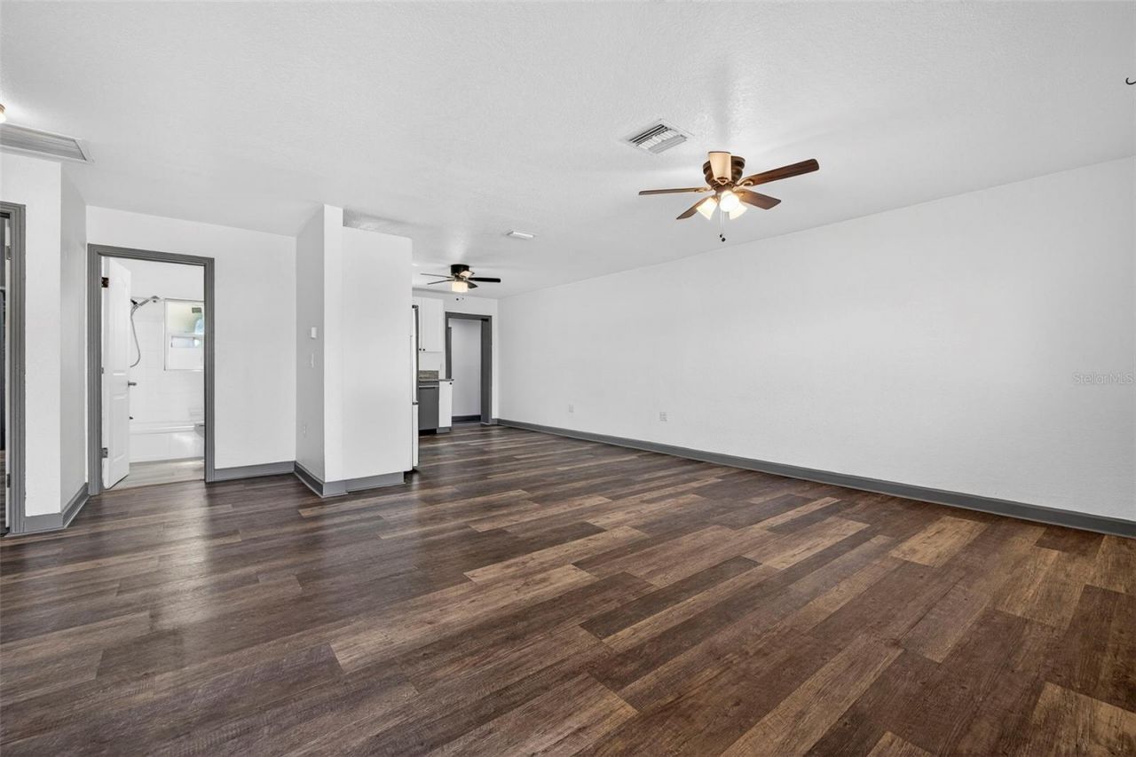 1210 46th Avenue N, Saint Petersburg, FL 33702 Photo