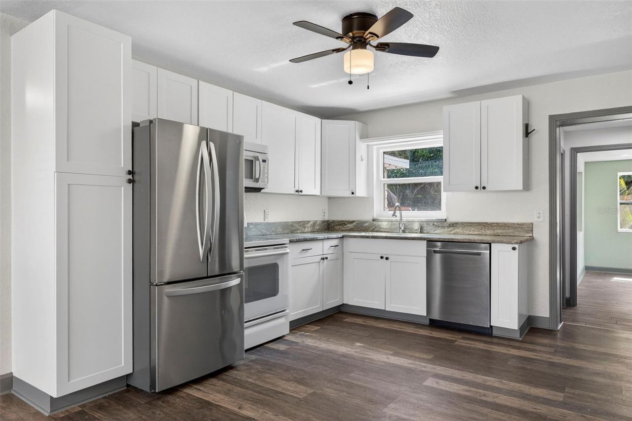 1210 46th Avenue N, Saint Petersburg, FL 33702 Photo