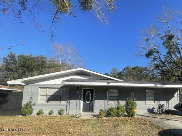 10616 Oak Street, Vancleave, MS 39565