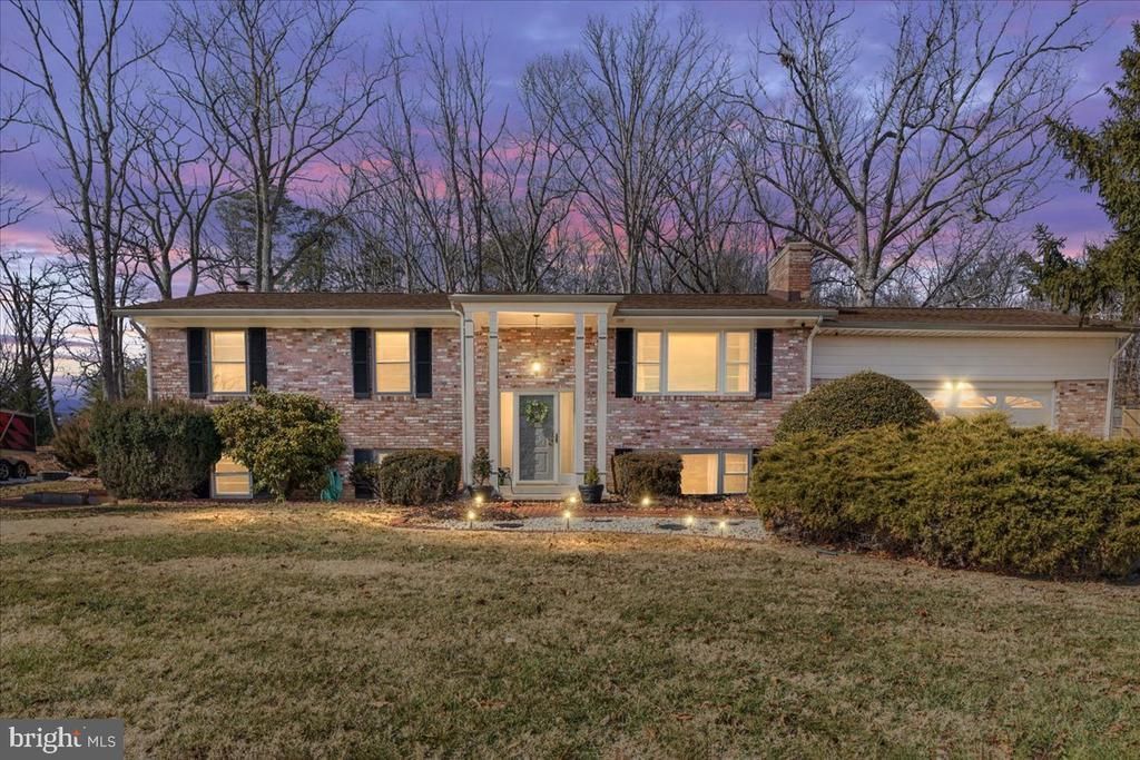 6670 Kelly Road, Warrenton, VA 20187 Main Photo