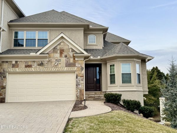 1026 Spy Glass Way, Knoxville, TN 37922