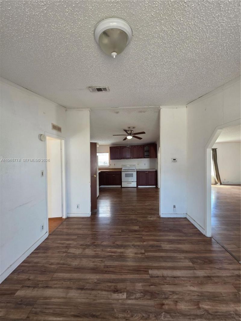 19800 SW 180th Ave , Unit 571, Miami, FL 33187 Photo