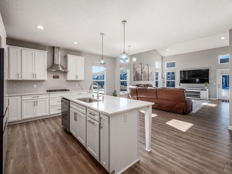 127 Silver Pine Lane, Lewis Center, OH 43035 Photo 12