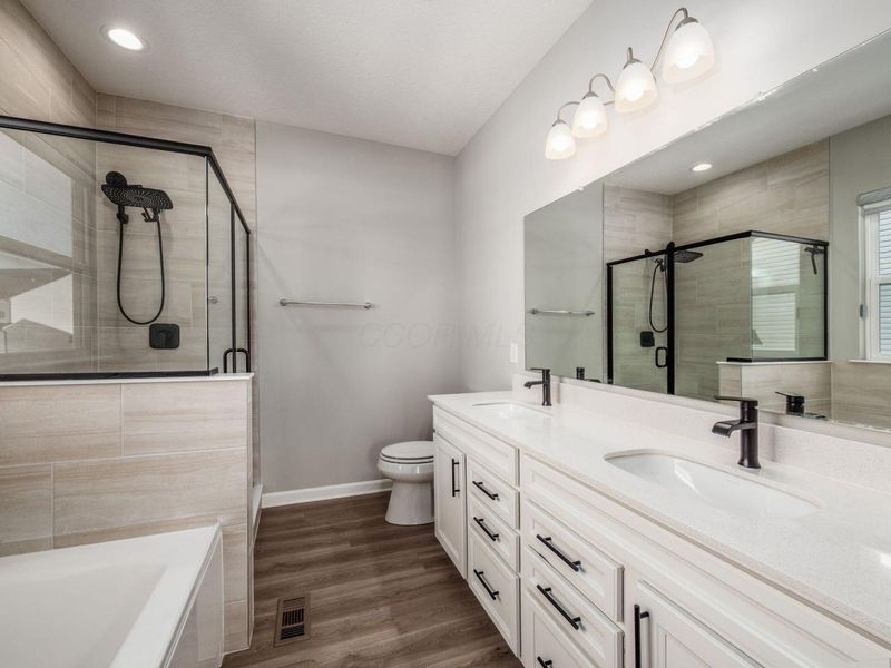 127 Silver Pine Lane, Lewis Center, OH 43035 Photo 29