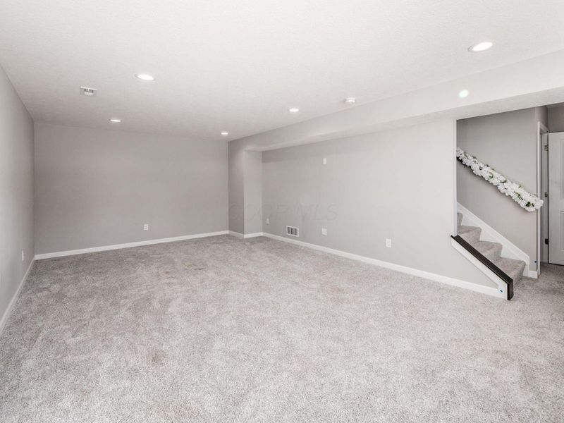 127 Silver Pine Lane, Lewis Center, OH 43035 Photo 43