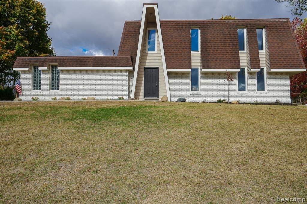 6578 Greene Haven Drive, Independence Township, MI 48348 Main Photo